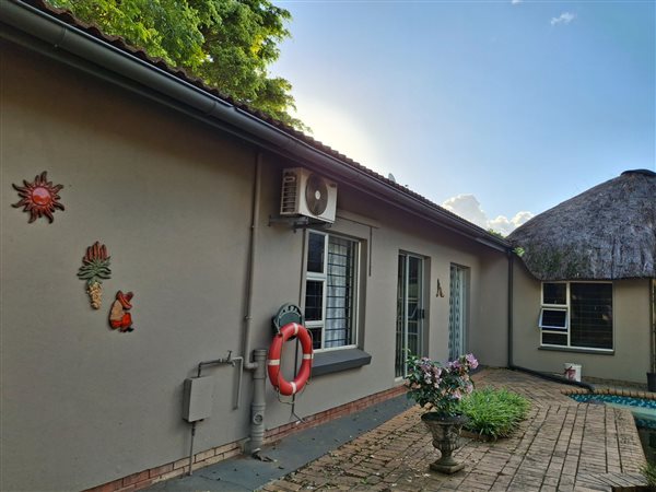 3 Bedroom House 3 Bedroom House