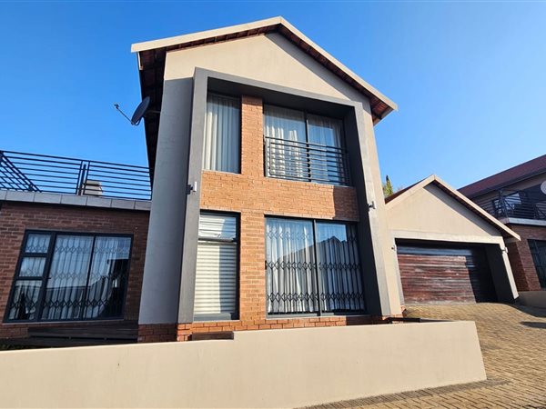 3 Bed Townhouse