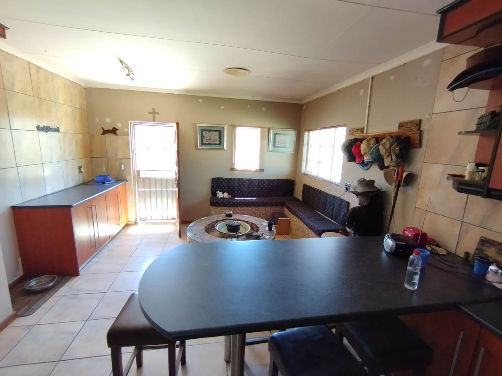 4 Bed House in Upington photo number 14