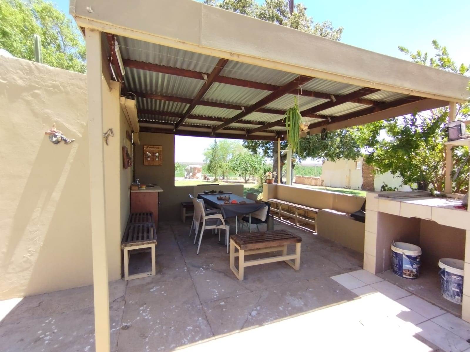 4 Bed House in Upington photo number 7