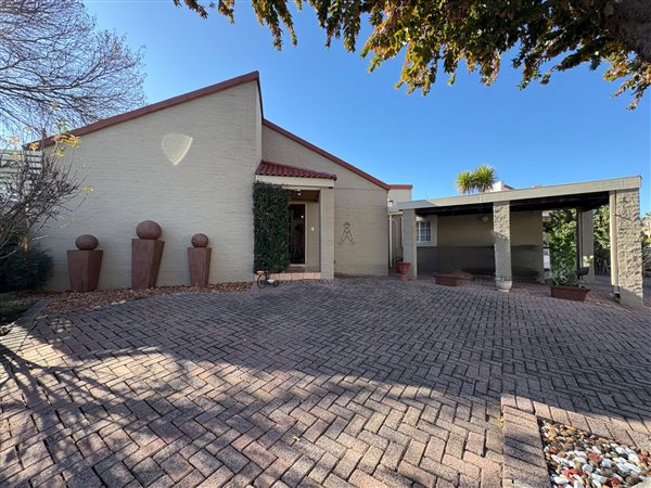 2 Bedroom House 2 Bedroom House