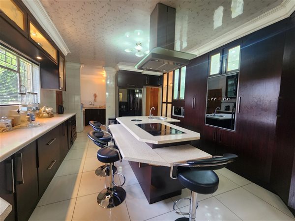3 Bedroom House 3 Bedroom House