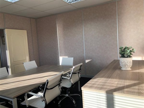 125  m² Office Space