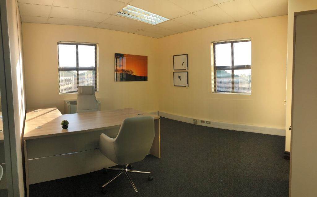 125  m² Office Space in Highveld photo number 2