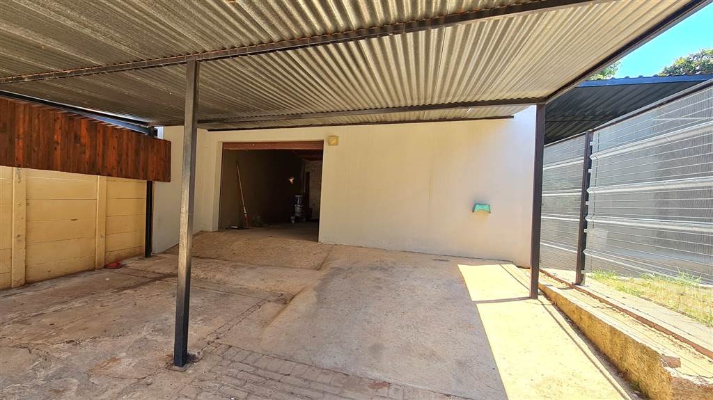 3 Bed House in Krugersdorp North photo number 22