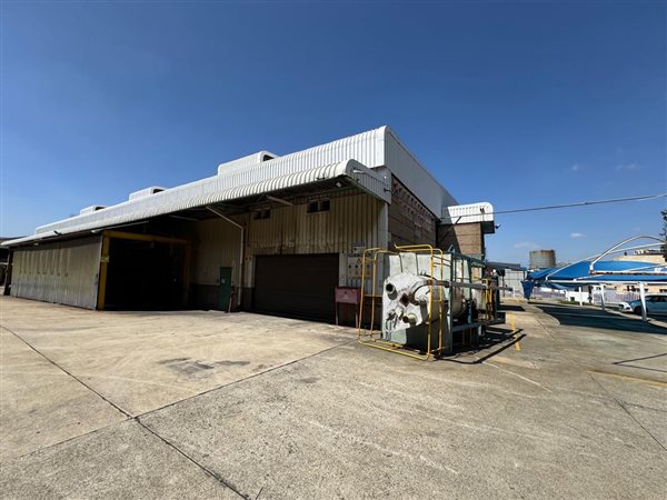 3 563  m² Industrial space