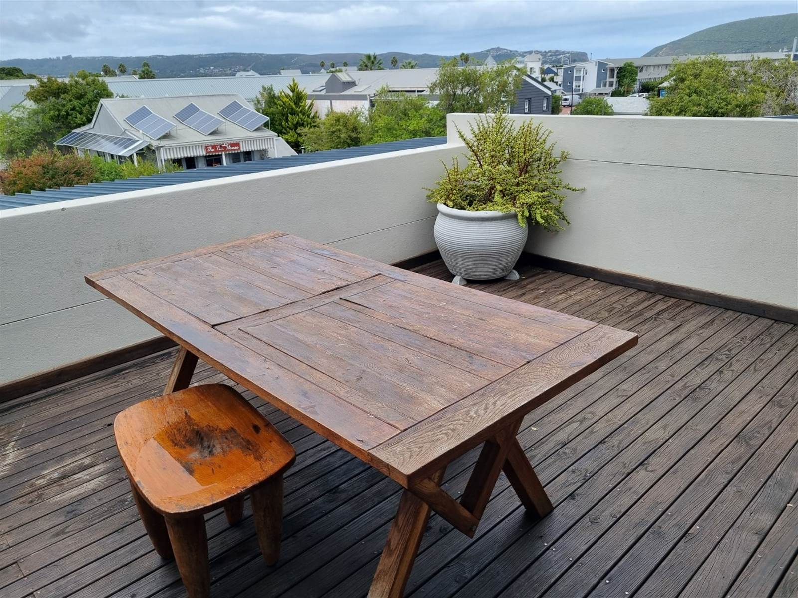 1 Bed Apartment in Knysna Central photo number 10