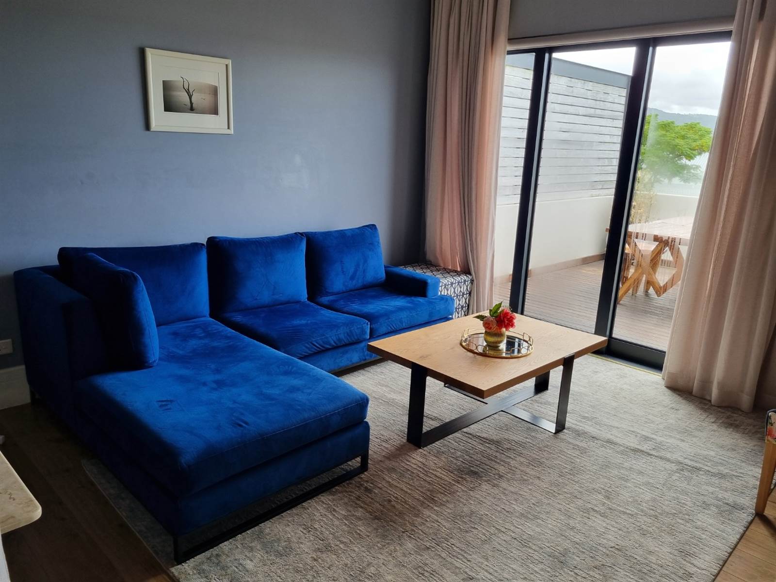 1 Bed Apartment in Knysna Central photo number 3
