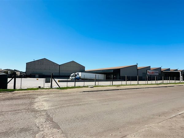 27 290  m² Industrial space