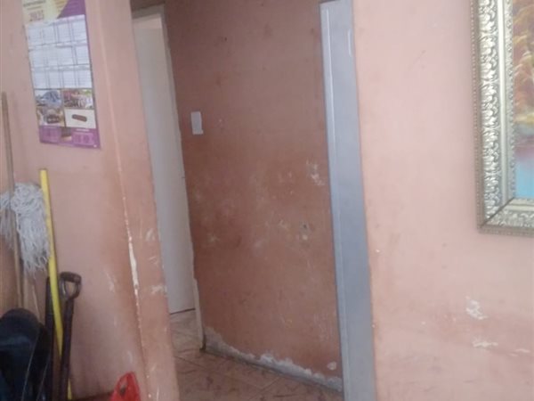 2 Bedroom House 2 Bedroom House