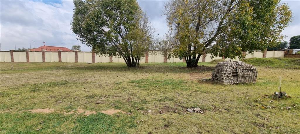 793 m² Land available in Sunward Park photo number 4