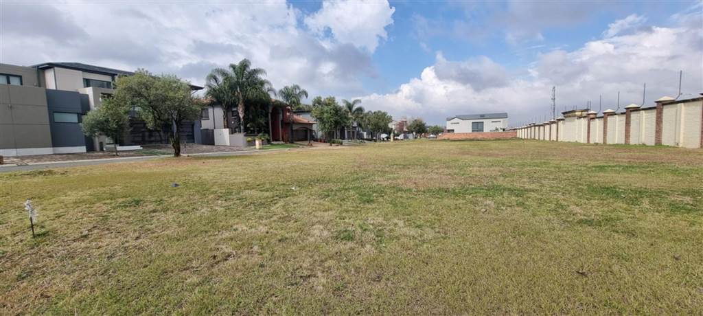 793 m² Land available in Sunward Park photo number 6