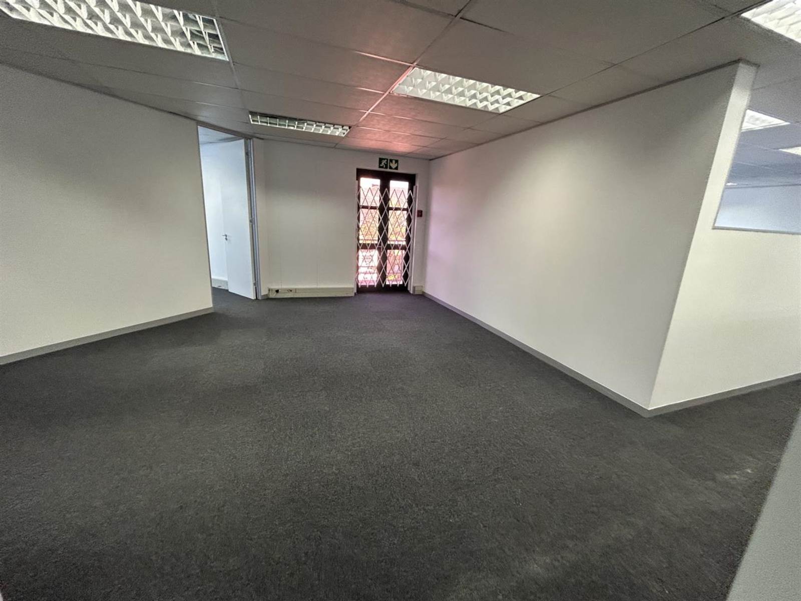 330  m² Office Space in Kenilworth photo number 5