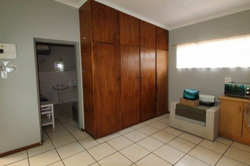 3 Bed House in Potchefstroom Central photo number 29