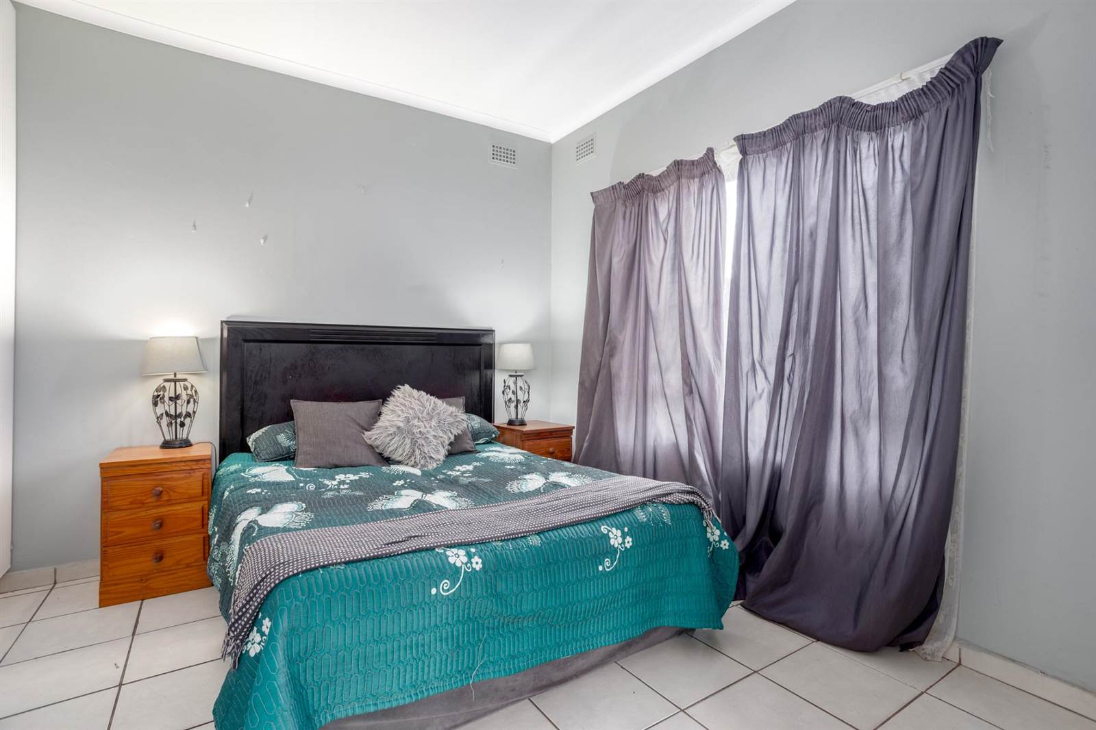 3 Bed Apartment in Pinelands photo number 7