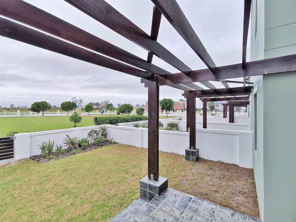 2 Bed Apartment in Parsons Vlei photo number 7