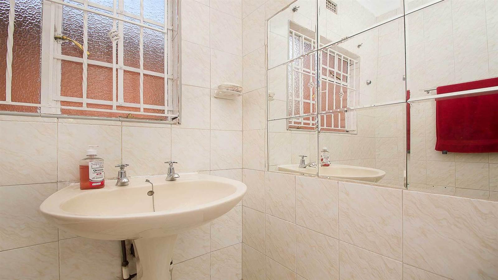 3 Bed House in Riverlea photo number 15