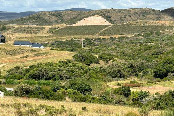 1500 m² Land available in Mossel Bay Central photo number 1