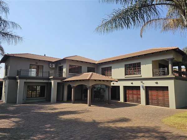 4 Bed House