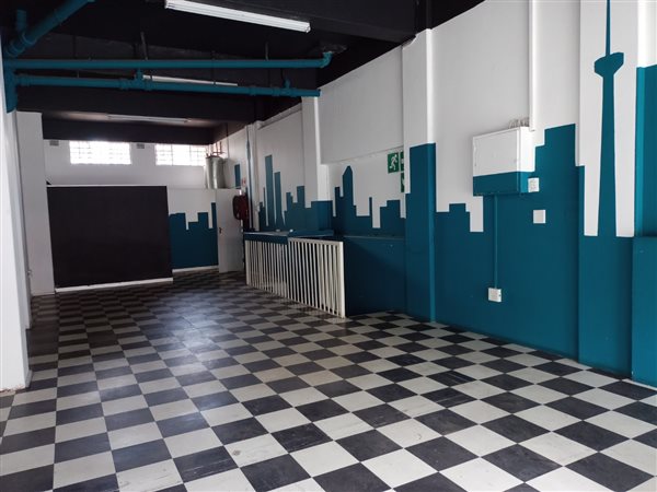 Commercial space Commercial space