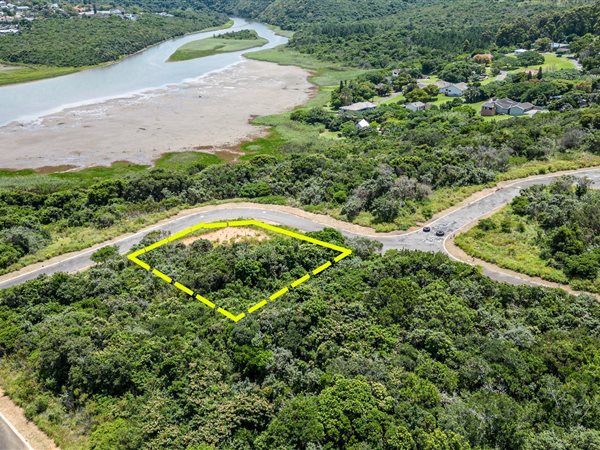 519 m² Land available in Beacon Bay