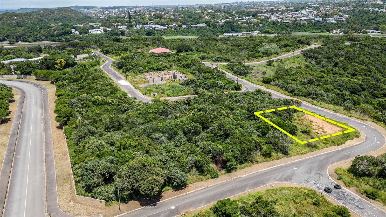 519 m² Land available in Beacon Bay photo number 5