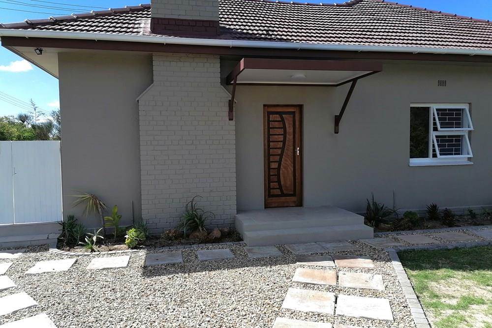 4 Bed House in Milnerton Central photo number 4