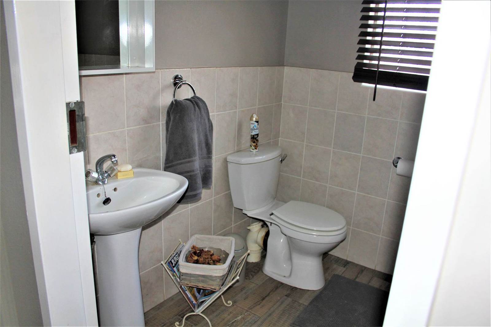 2 Bed Simplex in Kanoniers Park photo number 8