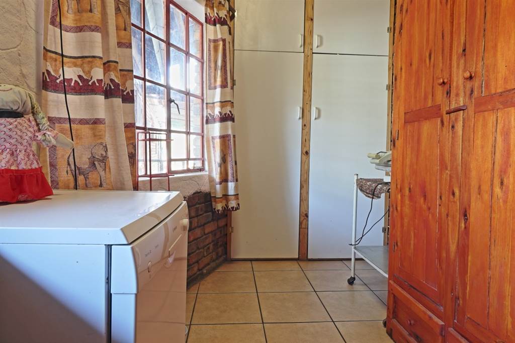 5 Bed House in Marloth Park photo number 11