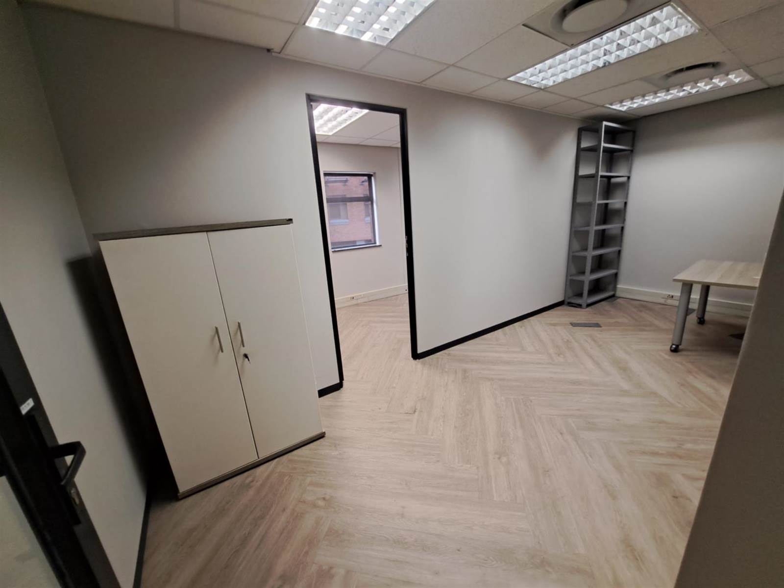 587  m² Office Space in Centurion CBD photo number 15