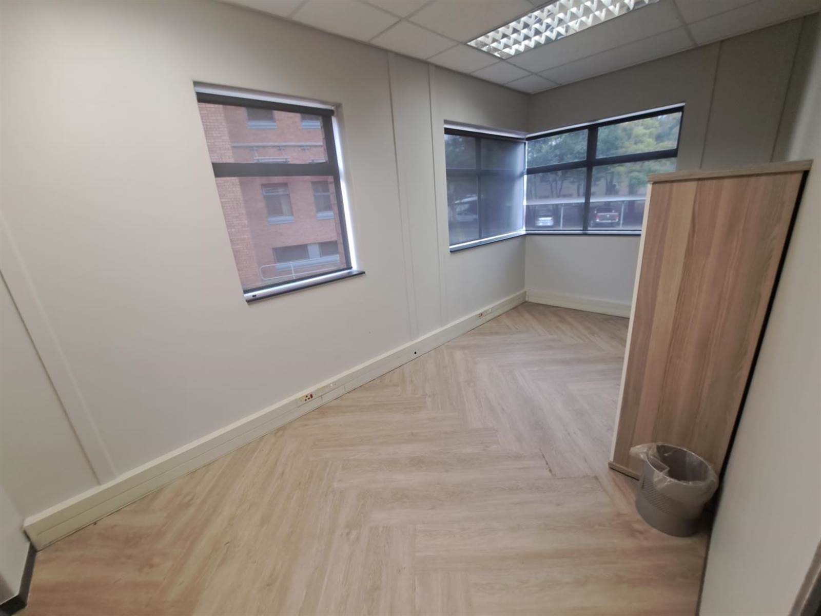 587  m² Office Space in Centurion CBD photo number 8