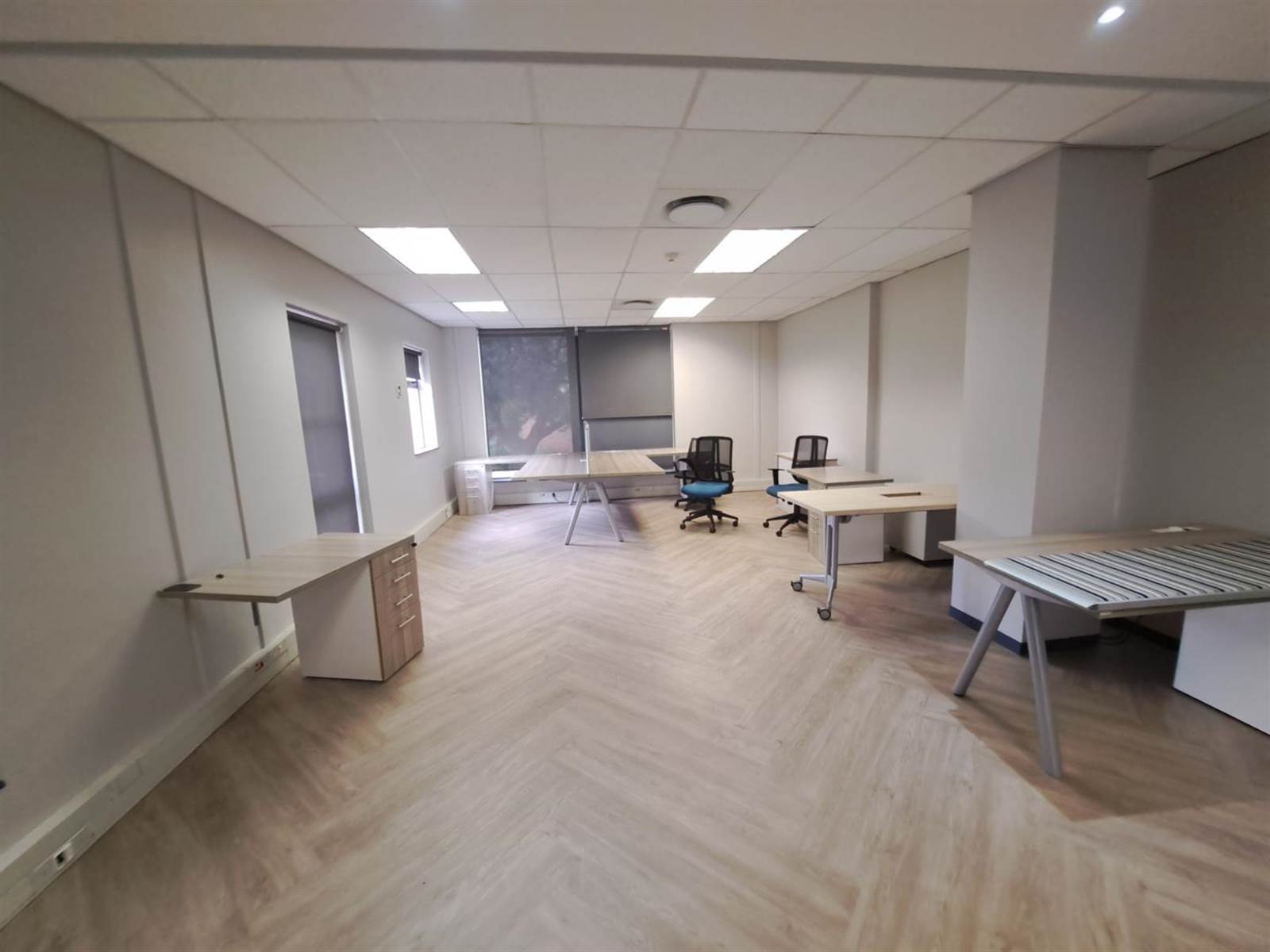 587  m² Office Space in Centurion CBD photo number 11