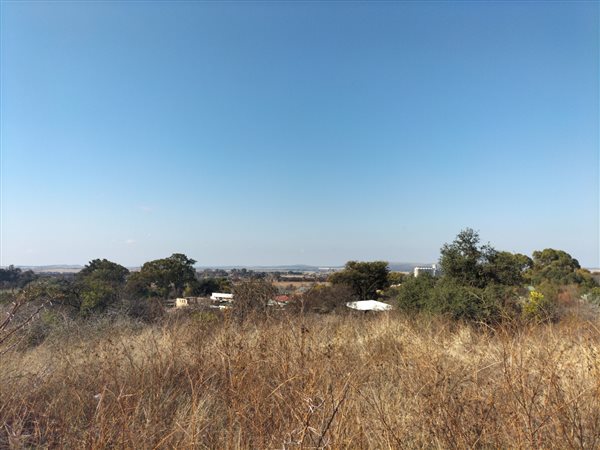 6723 m² Land available in Hartbeespoort Dam
