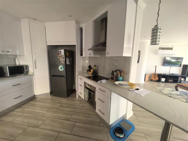 3 Bedroom Apartment 3 Bedroom Apartment