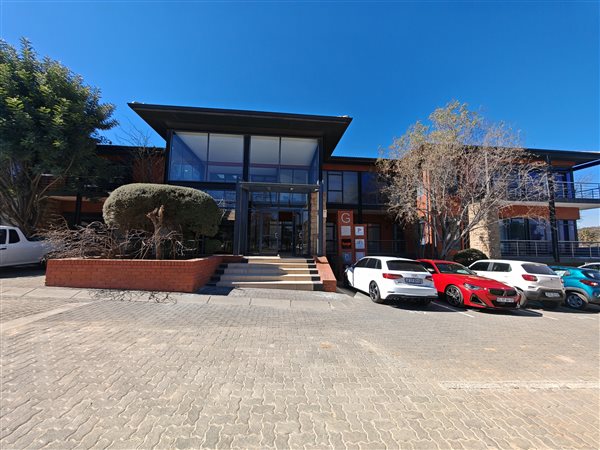 132 m² Commercial space 132 m² Commercial space