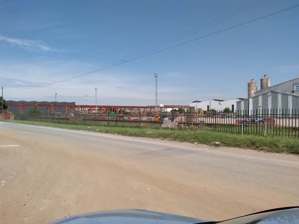 4105  m² Industrial space in Roodekop photo number 16