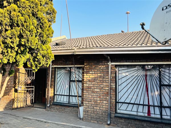 3 Bedroom House 3 Bedroom House