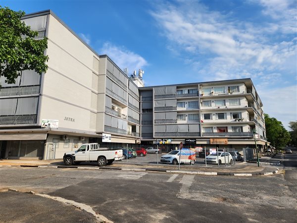 2 Bedroom Flat 2 Bedroom Flat