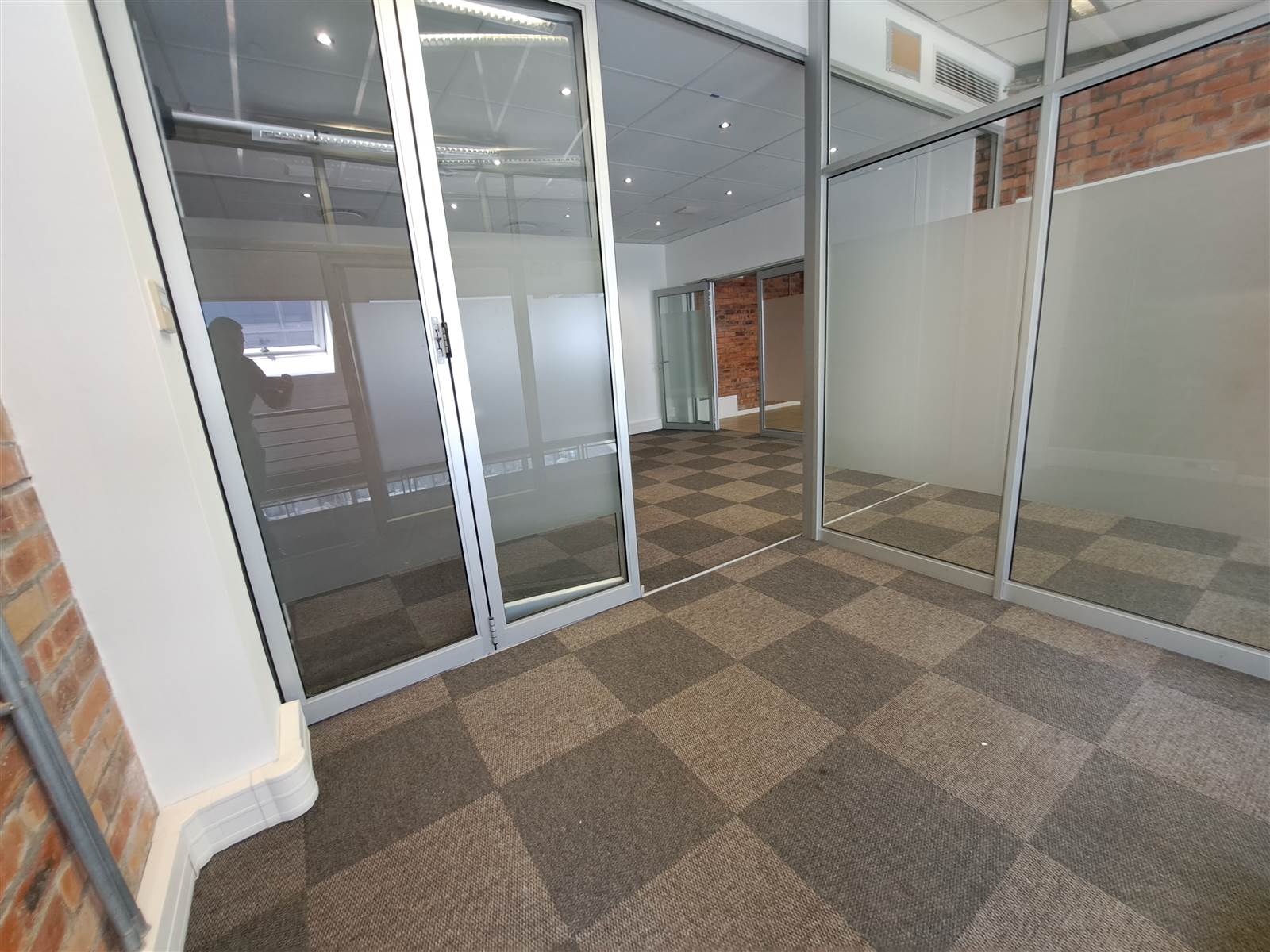 447  m² Commercial space in Green Point photo number 8