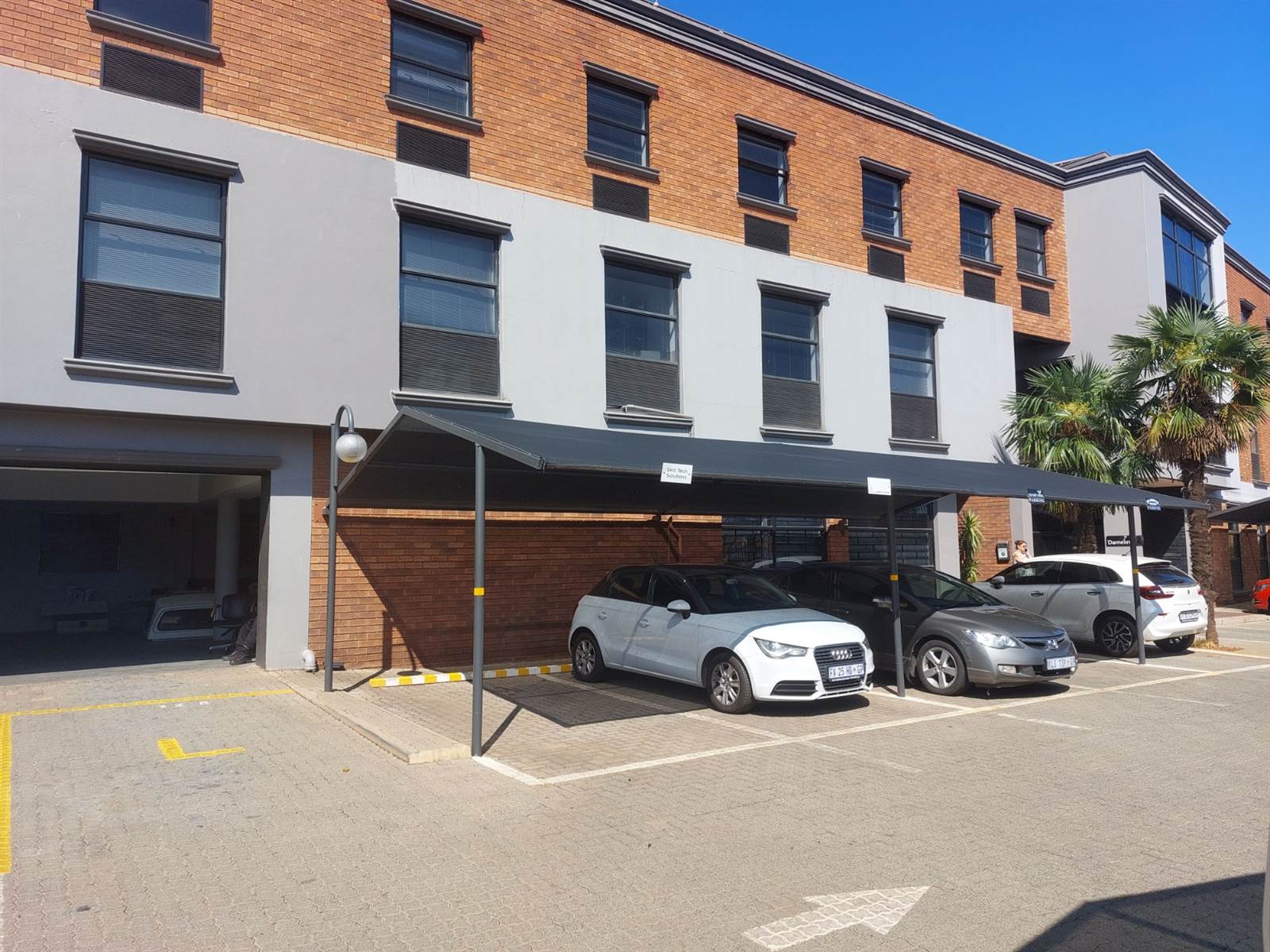 100  m² Office Space in Centurion CBD photo number 17