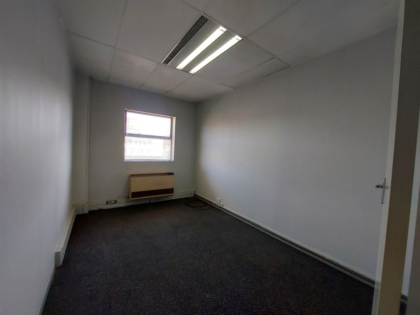 100  m² Office Space in Centurion CBD photo number 10