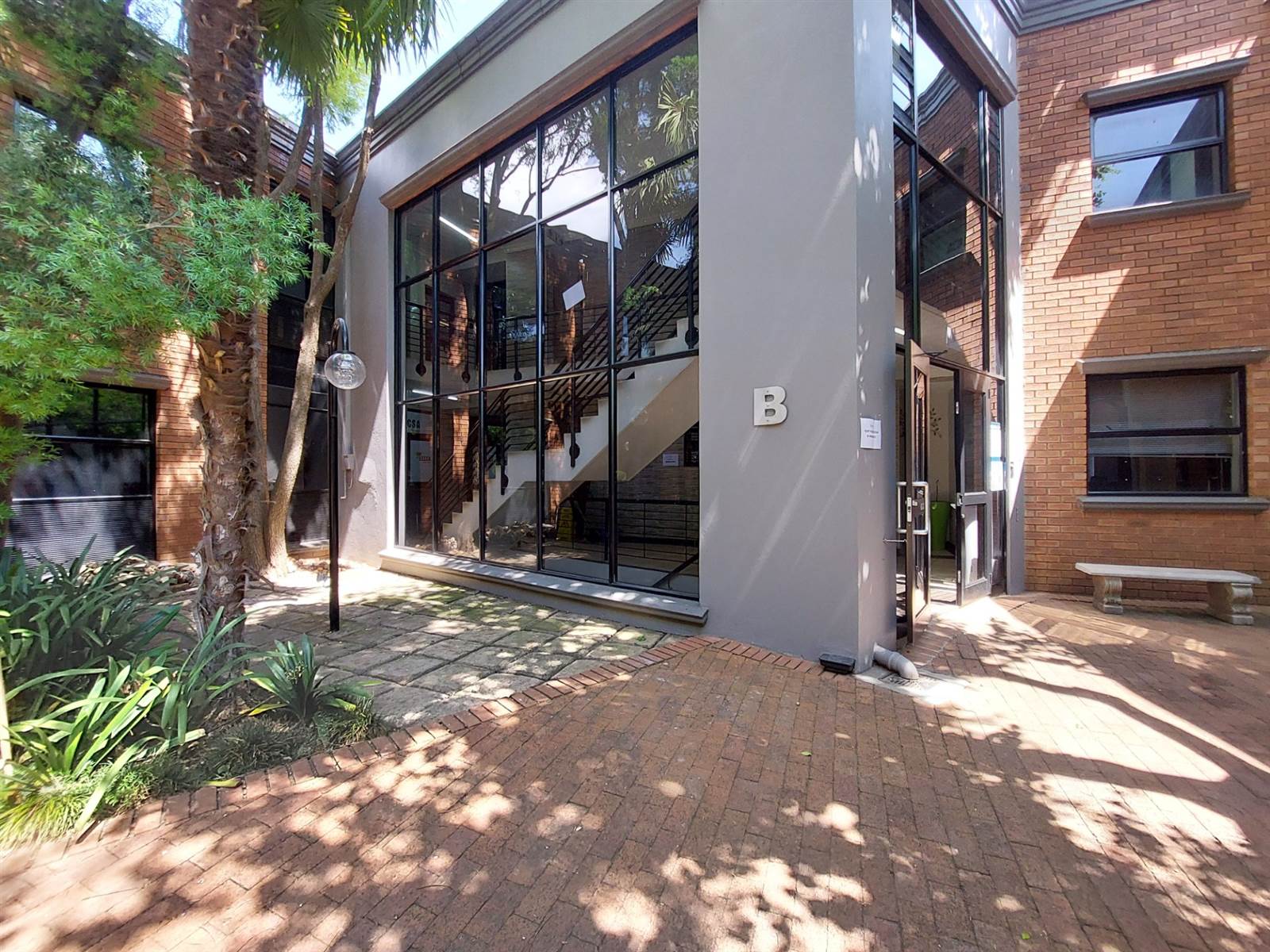 100  m² Office Space in Centurion CBD photo number 1