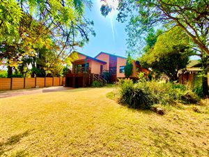 5 Bed House in Alan Manor