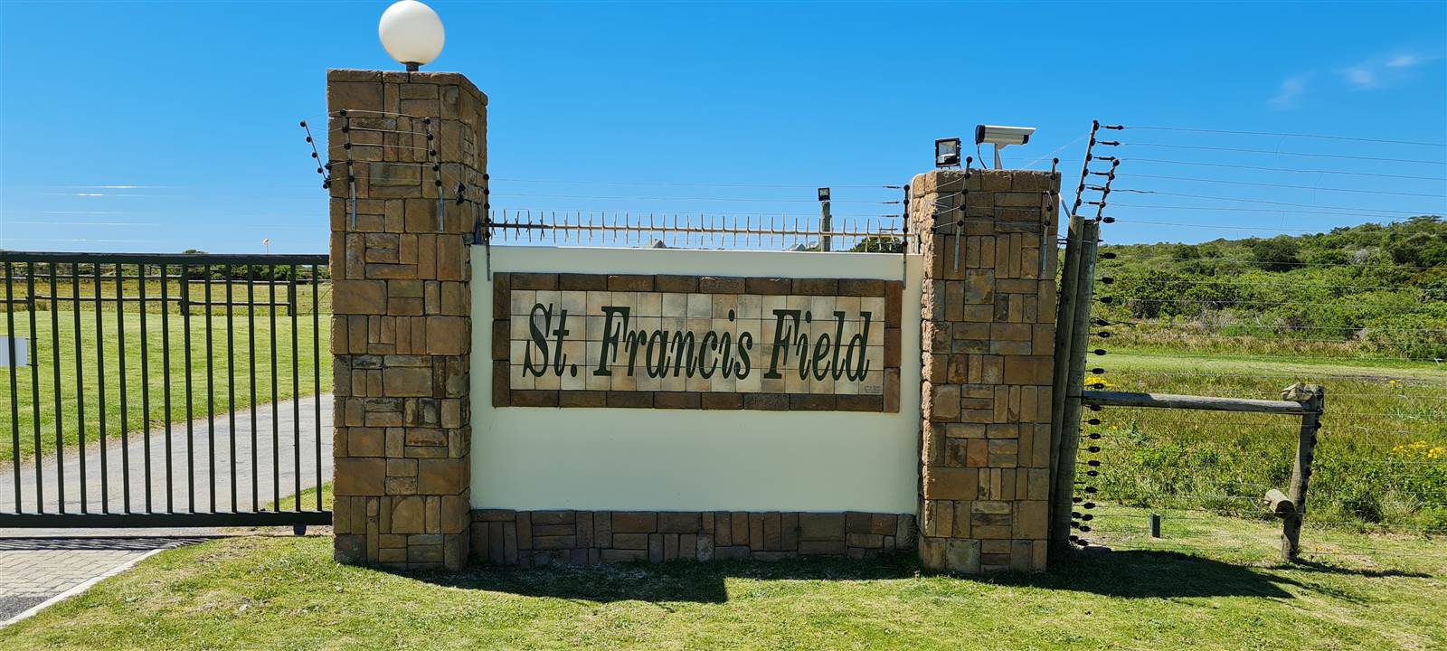8029 m² Land available in Cape St Francis photo number 2