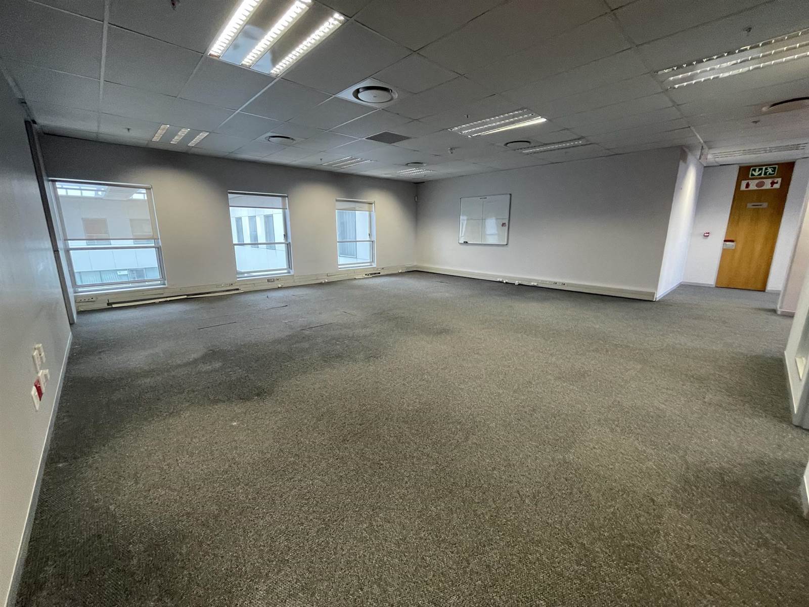 918  m² Commercial space in Rosebank photo number 25