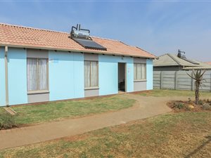 3 Bed House in Vosloorus