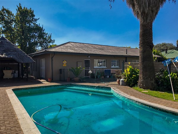 4 Bedroom House