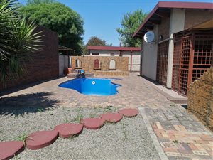 House in Vanderbijlpark Central