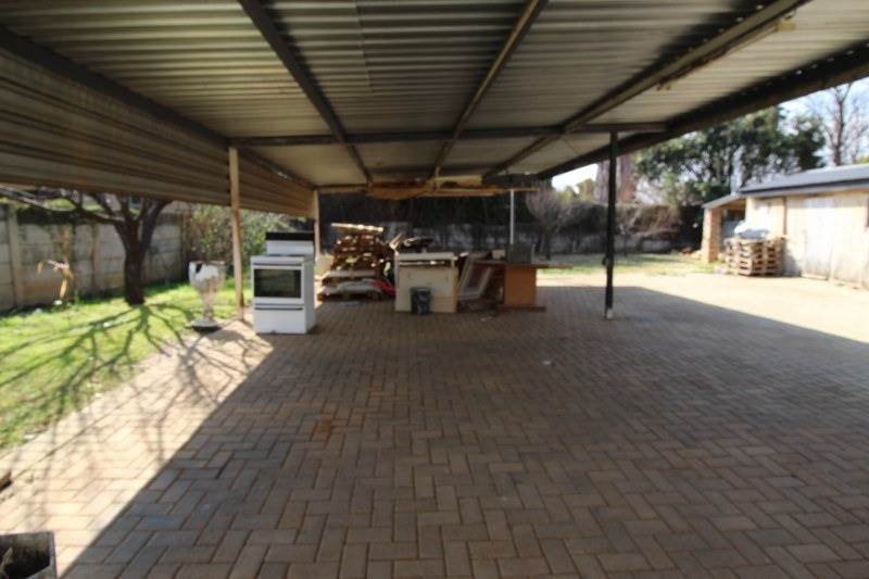 5 Bed House in Potchefstroom Central photo number 22