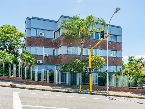 2 Bedroom Flat